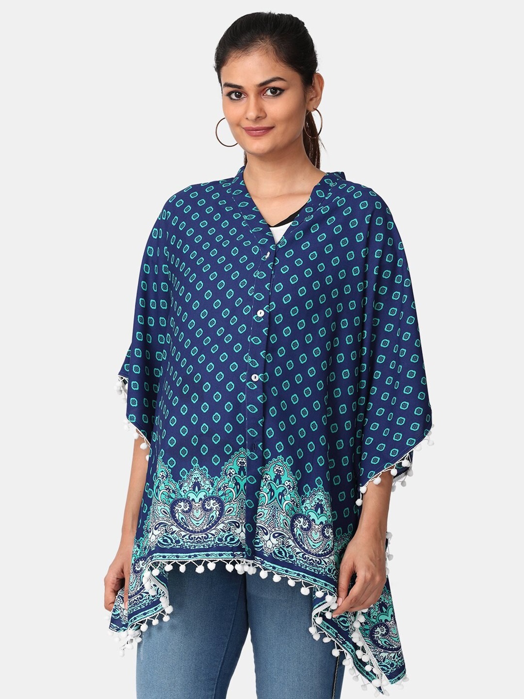 

The Mom Store Blue & White Printed V-neck Kaftan Nursing Cover Top