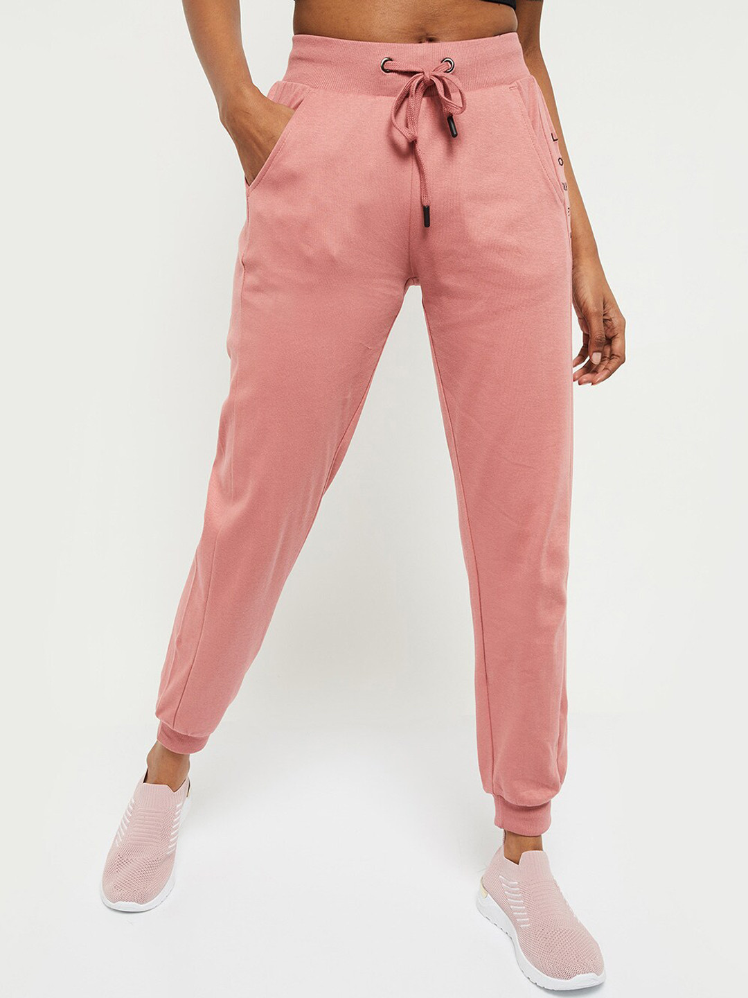 

max Women Peach-Coloured Solid Pure Cotton Joggers