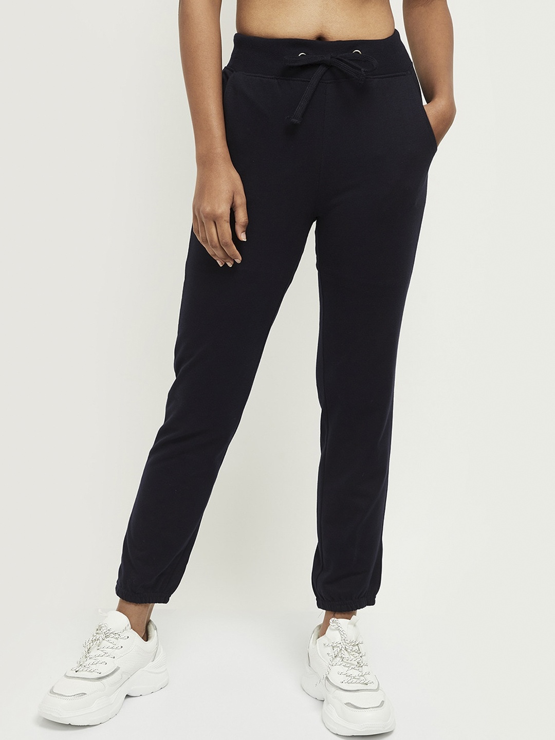 

max Women Navy Blue Solid Pure Cotton Joggers