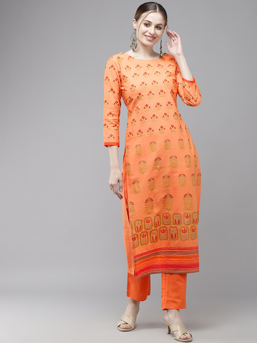 

Indo Era Women Peach-Coloured Floral Printed Regular Pure Cotton Kurta with Trousers