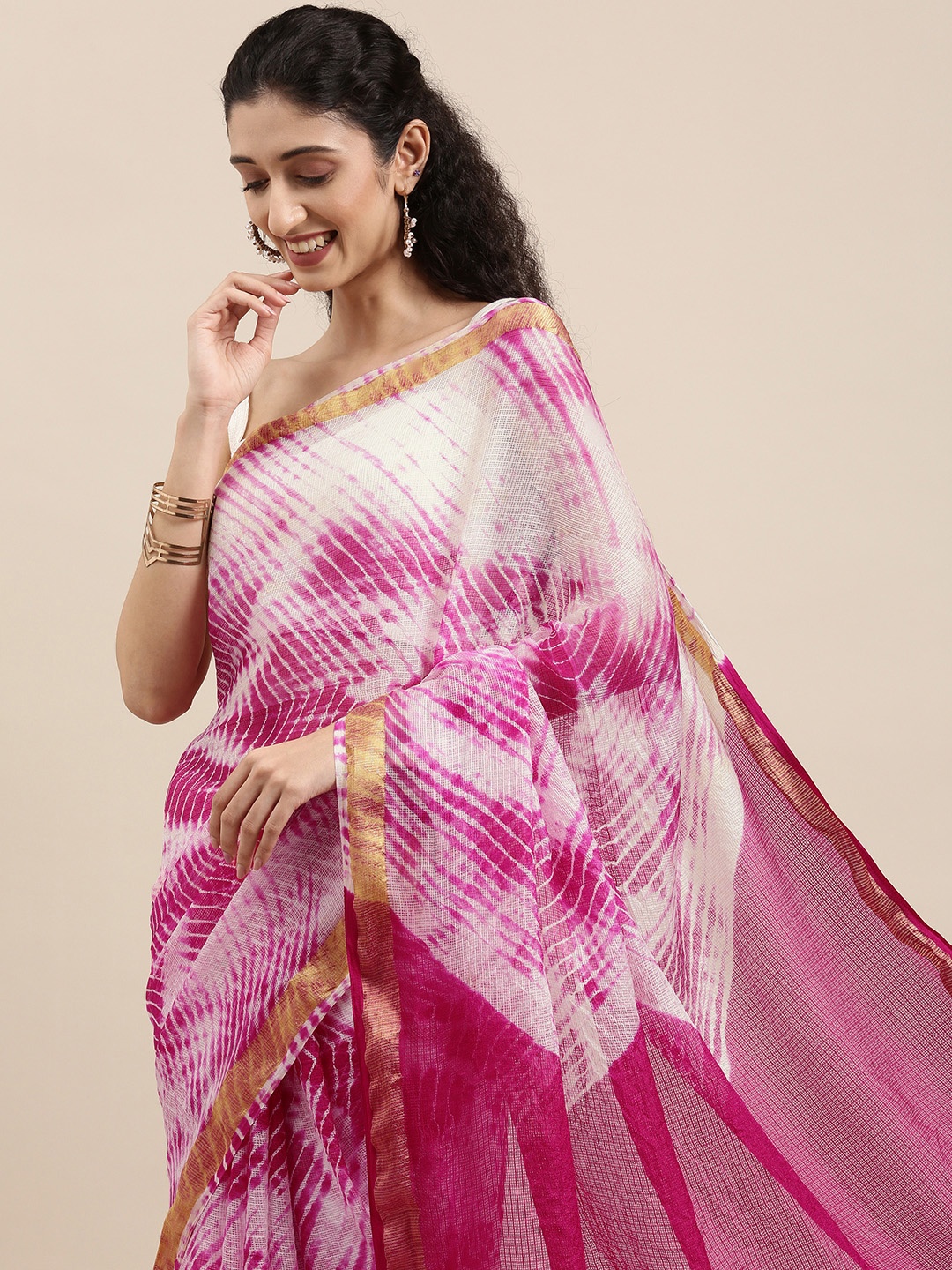 

Geroo Jaipur Pink & White Bandhani Zari Art Silk Kota Saree