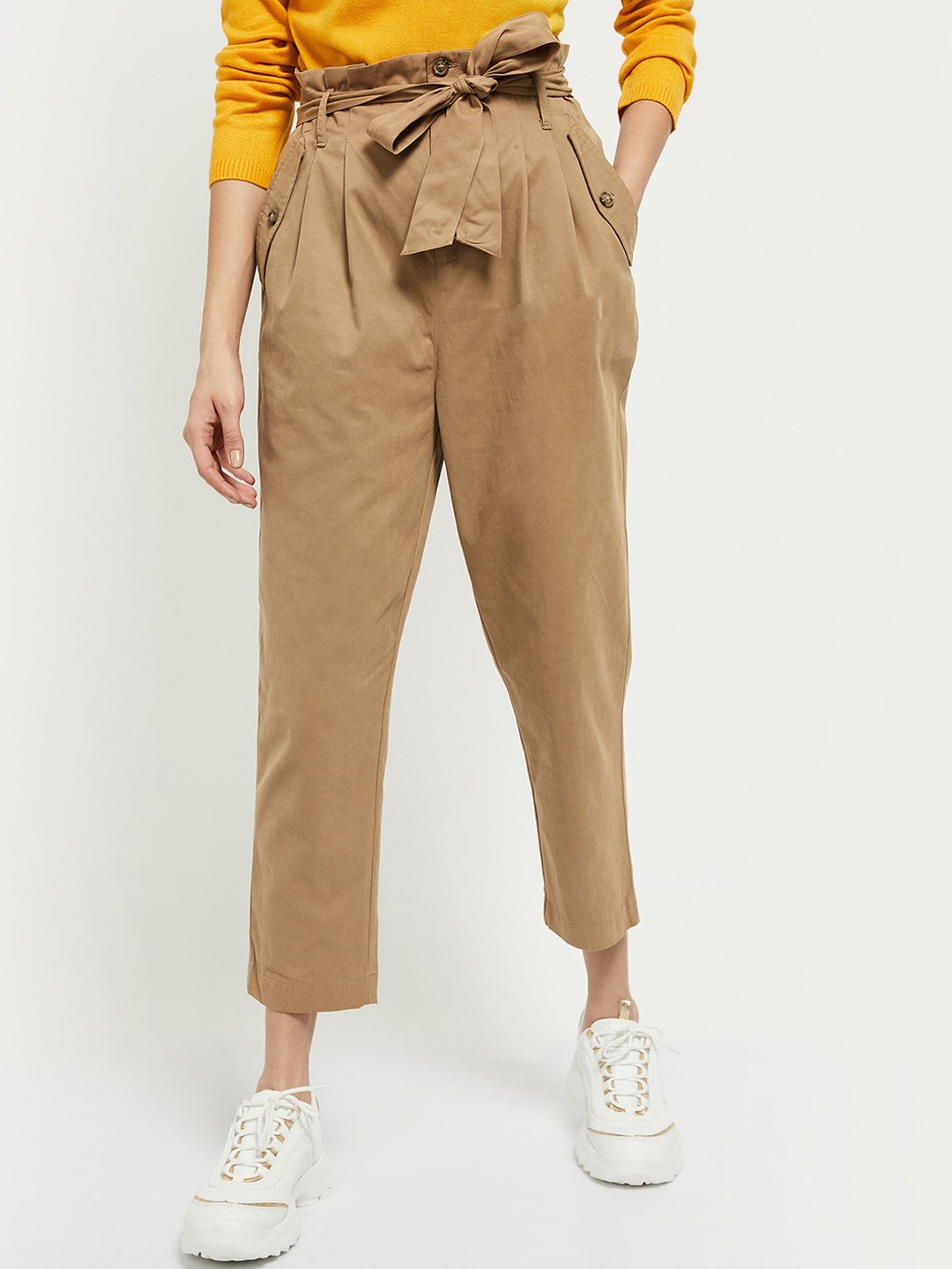 

max Women Beige Pleated Peg Trousers