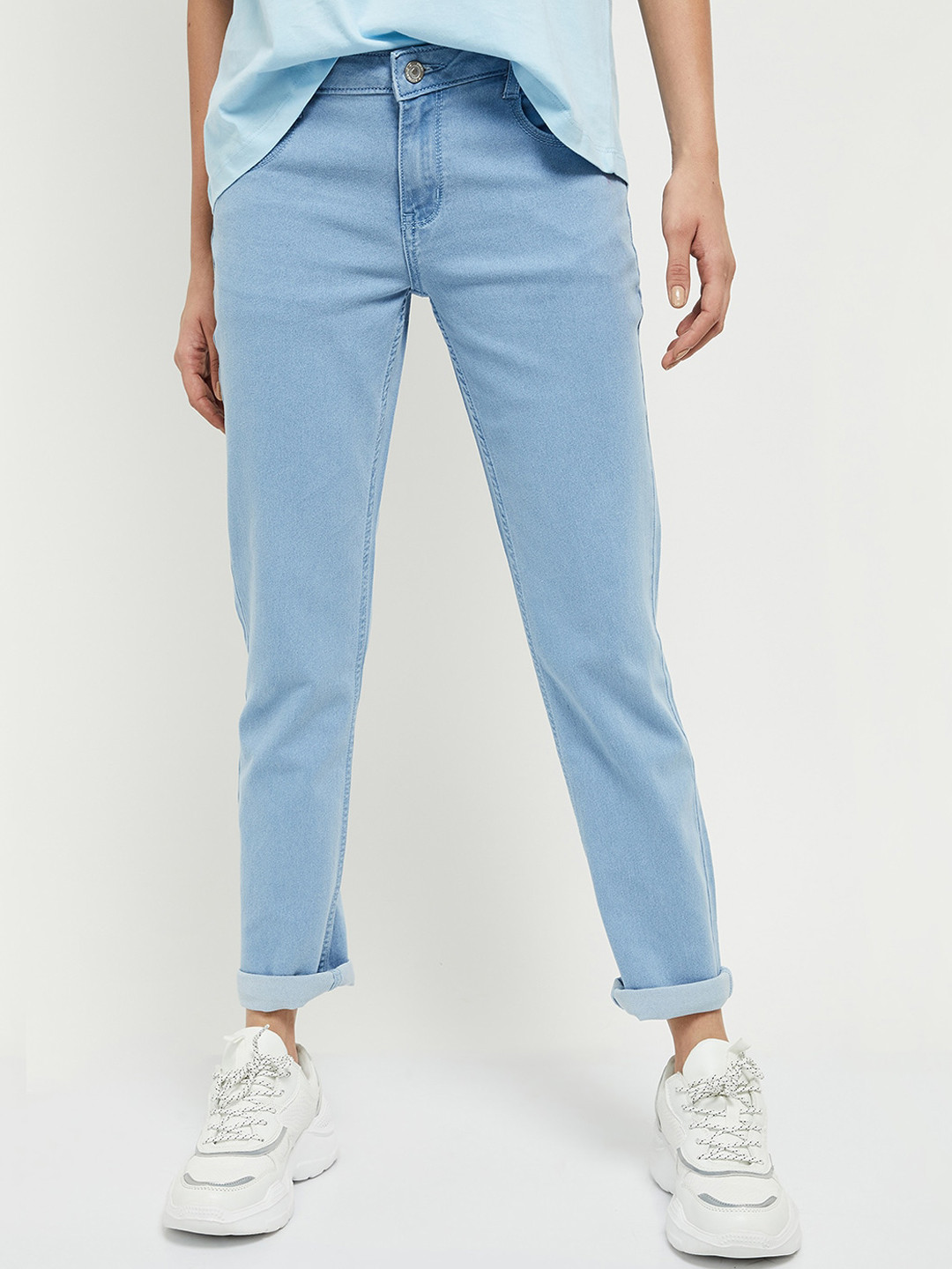 

max Women Blue Clean Look Slim Fit Low-Rise Non Stretchable Jeans
