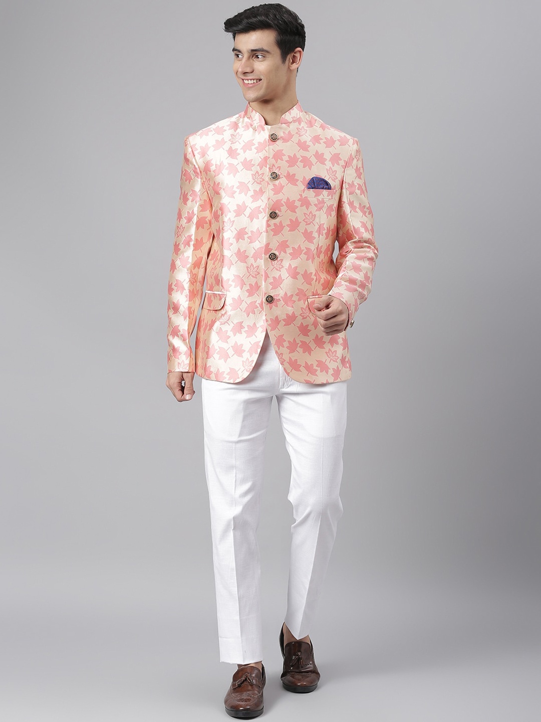

Hangup Men Pink & White Printed Two-Piece Bandhgala Party Suit