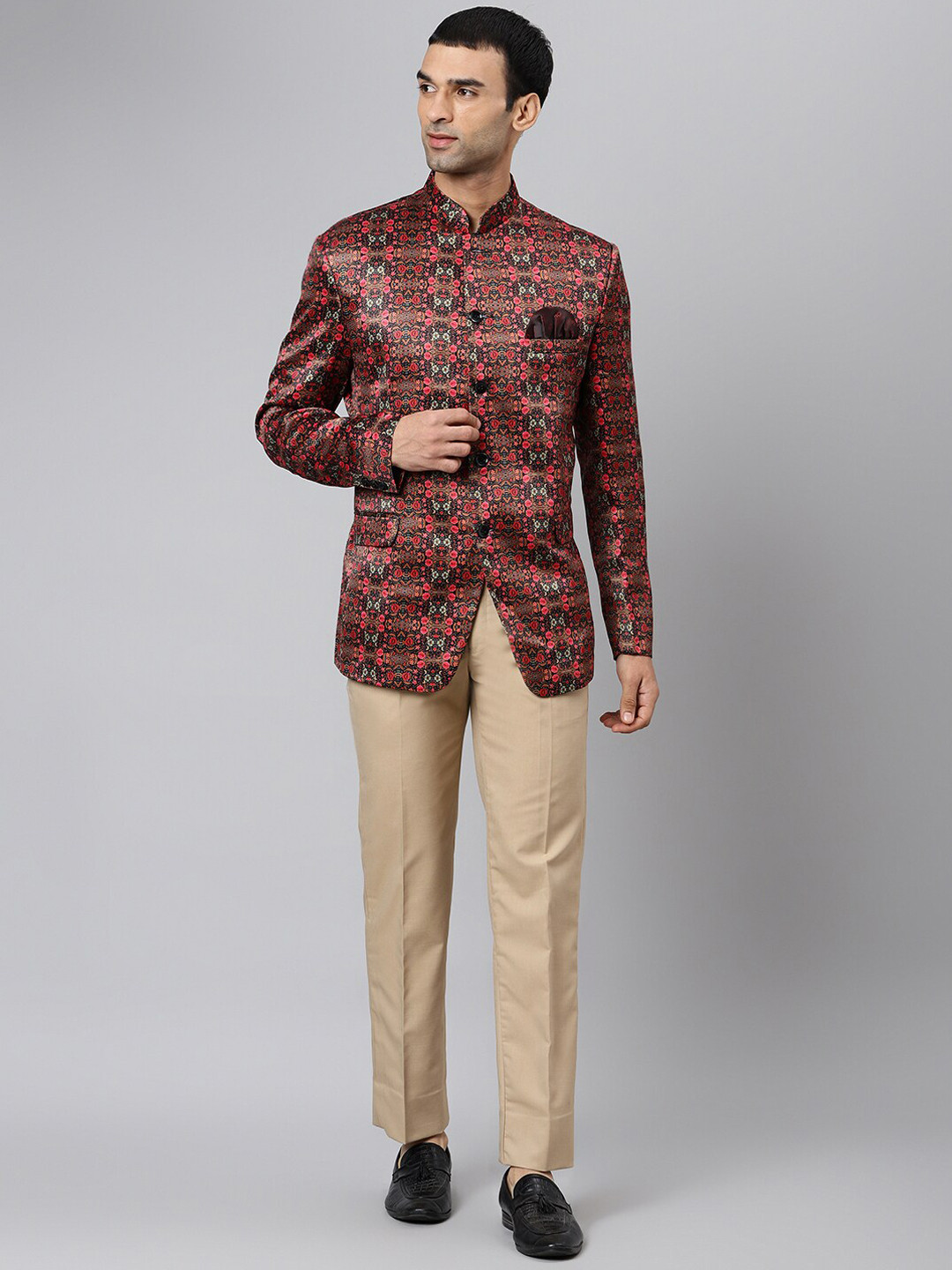 

Hangup Men Brown & Pink Printed Two-Piece Bandhgala Party Suit