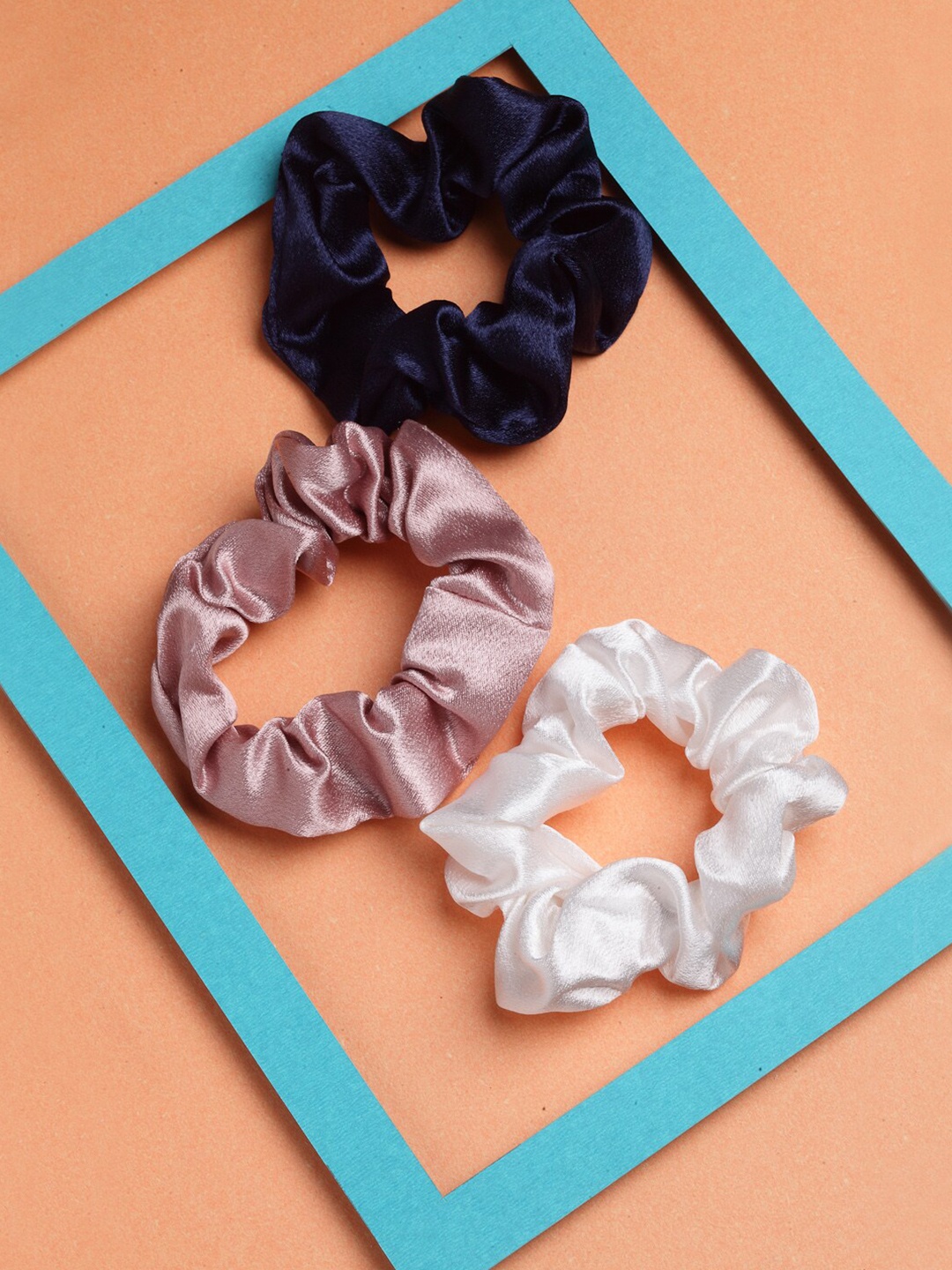 

VOGUE PANASH Women Set Of 3 Satin Ponytail Scrunchies, White