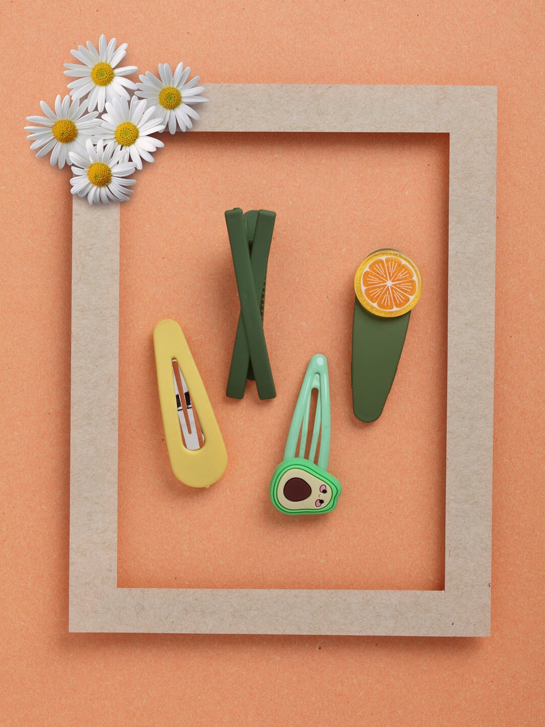 

VOGUE PANASH Women Green & Yellow Set of 4 Tic Tac Hair Clips