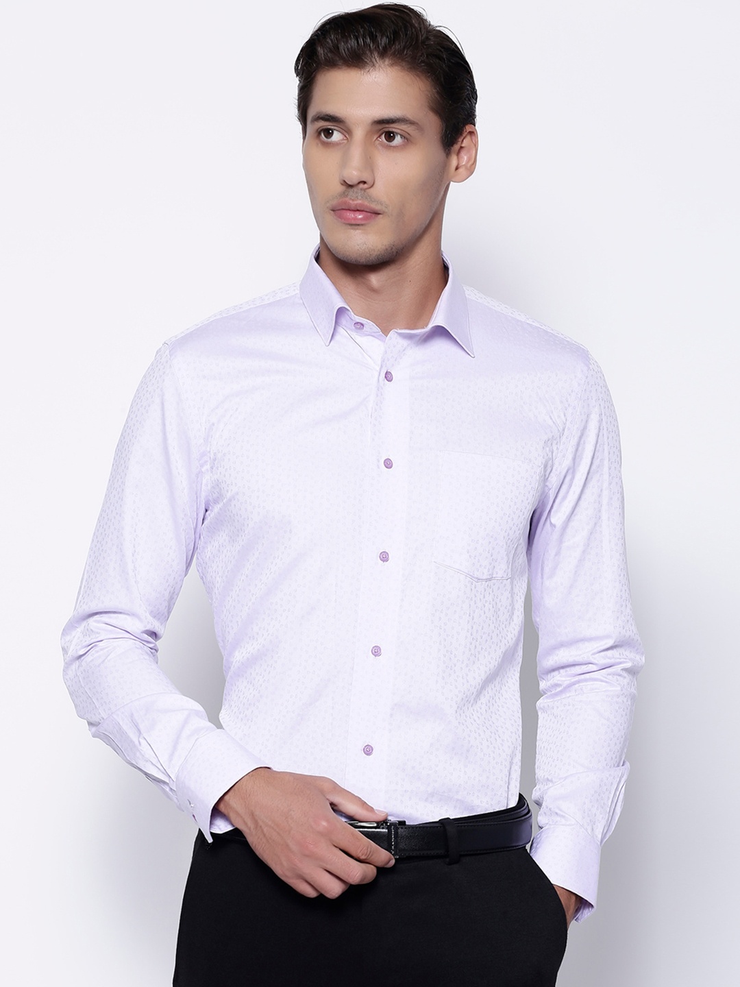 

Blackberrys Men Lavender India Slim Fit Floral Opaque Printed Cotton Formal Shirt