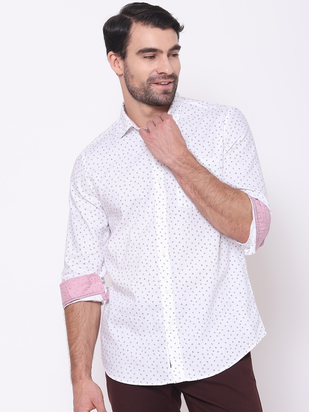 

Blackberrys Men White India Slim Fit Opaque Printed Cotton Casual Shirt