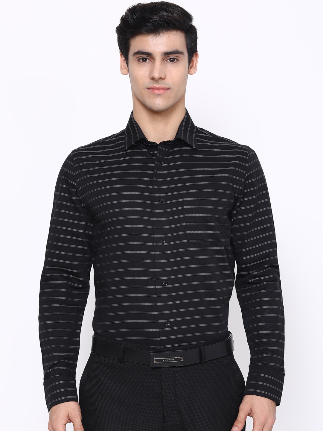 

Blackberrys Men Black & White Slim Fit Horizontal Stripes Opaque Cotton Formal Shirt