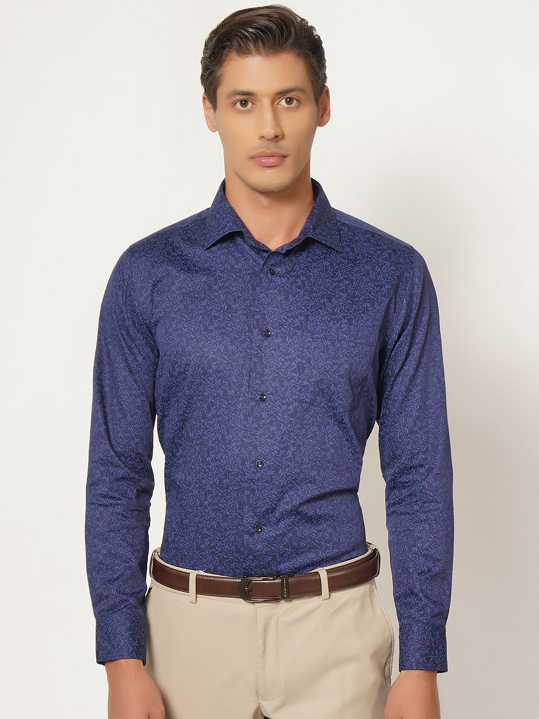 

Blackberrys Men Navy Blue Floral India Slim Fit Opaque Printed Cotton Formal Shirt