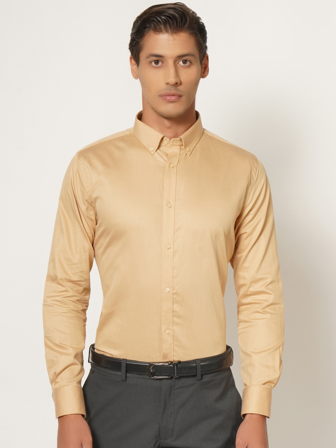 

Blackberrys Men Beige India Slim Fit Cotton Formal Shirt