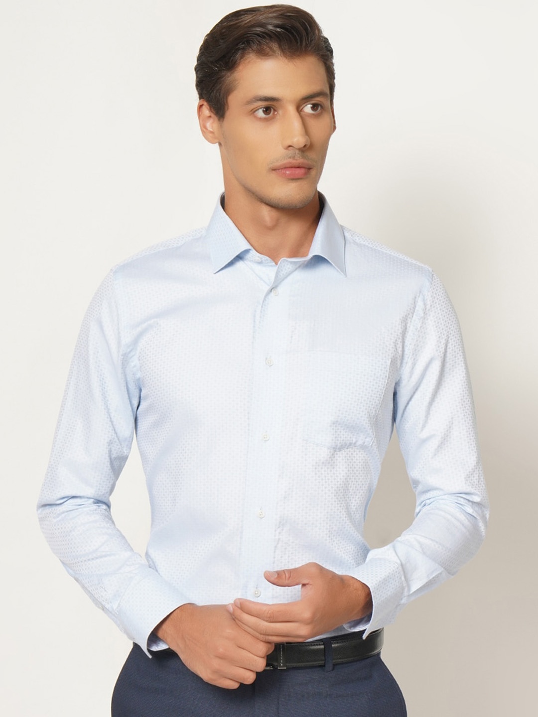 

Blackberrys Men Blue India Slim Fit Cotton Casual Shirt