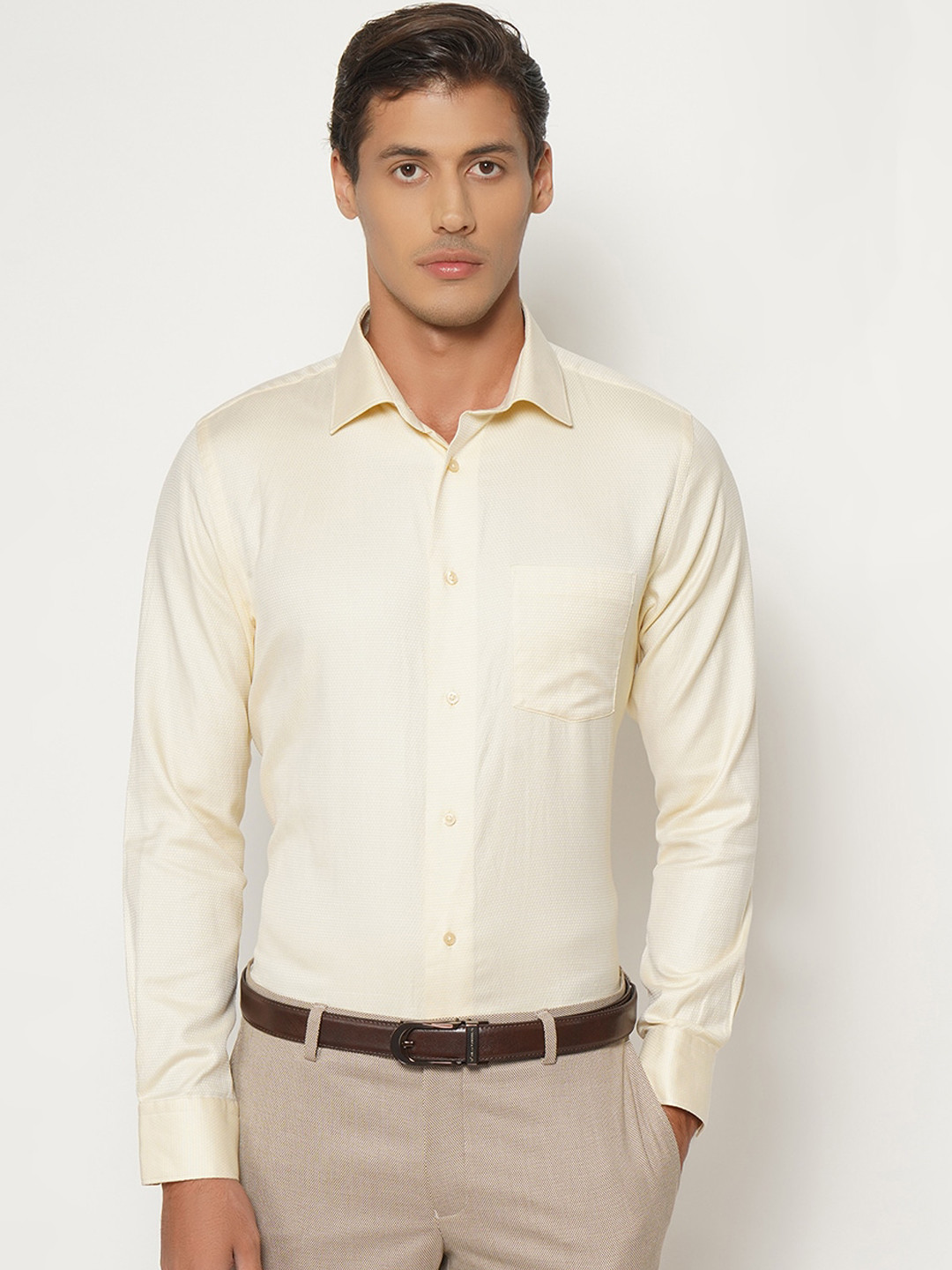

Blackberrys Men Yellow India Slim Fit Opaque Formal Shirt