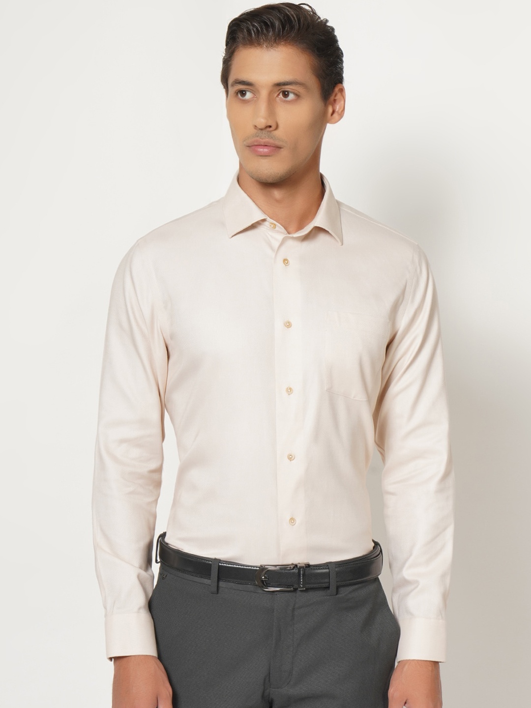 

Blackberrys Men Beige India Slim Fit Opaque Casual Shirt