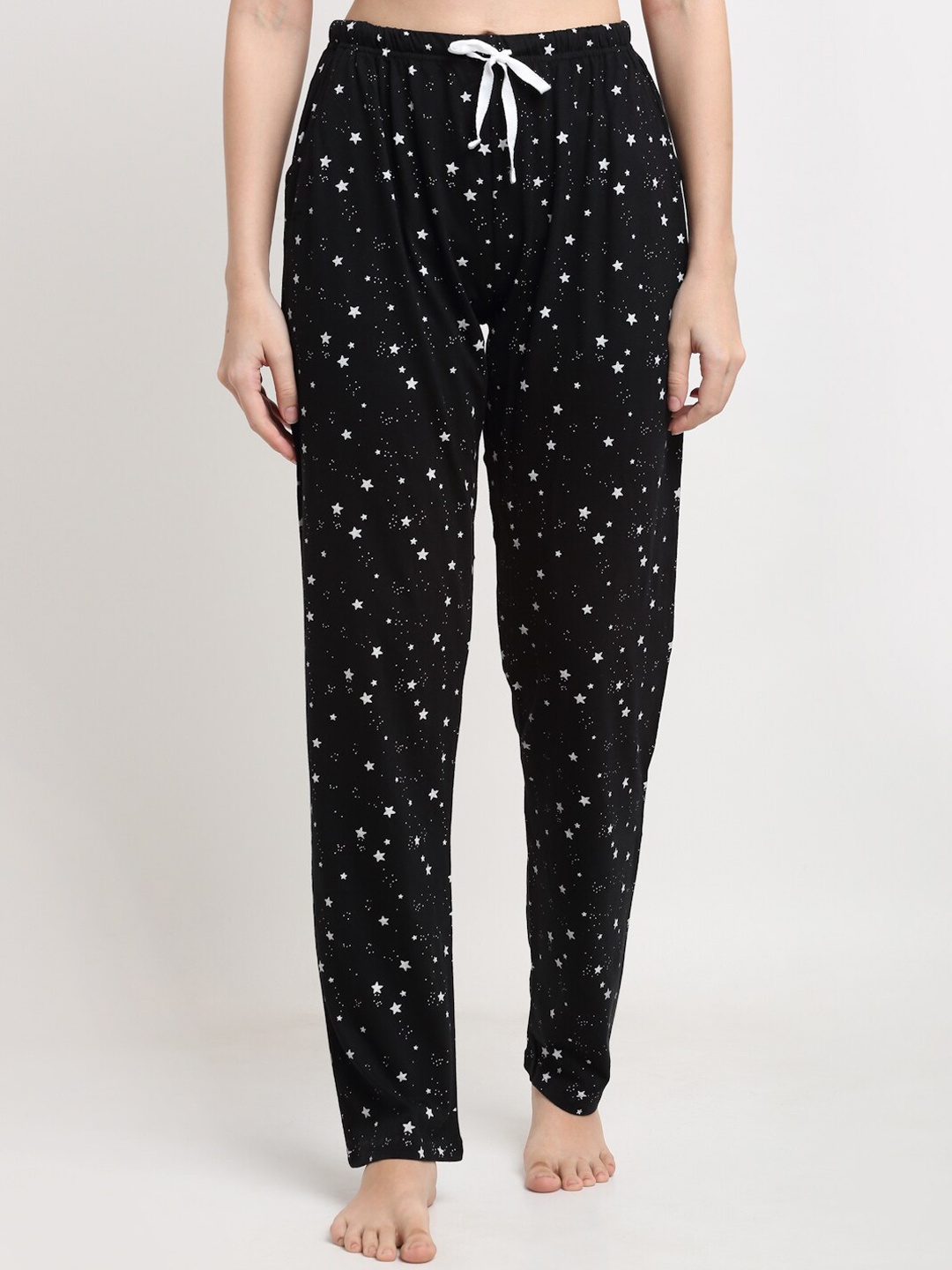

Kanvin Women Black & White Printed Pure Cotton Lounge Pants