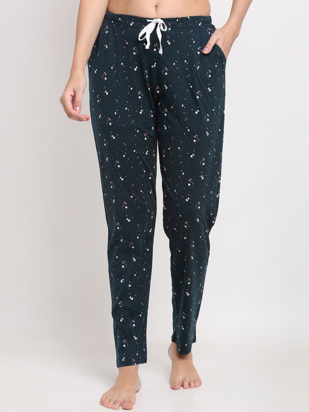 

Kanvin Women Green & White Printed Mid Rise Pure Cotton Lounge Pants