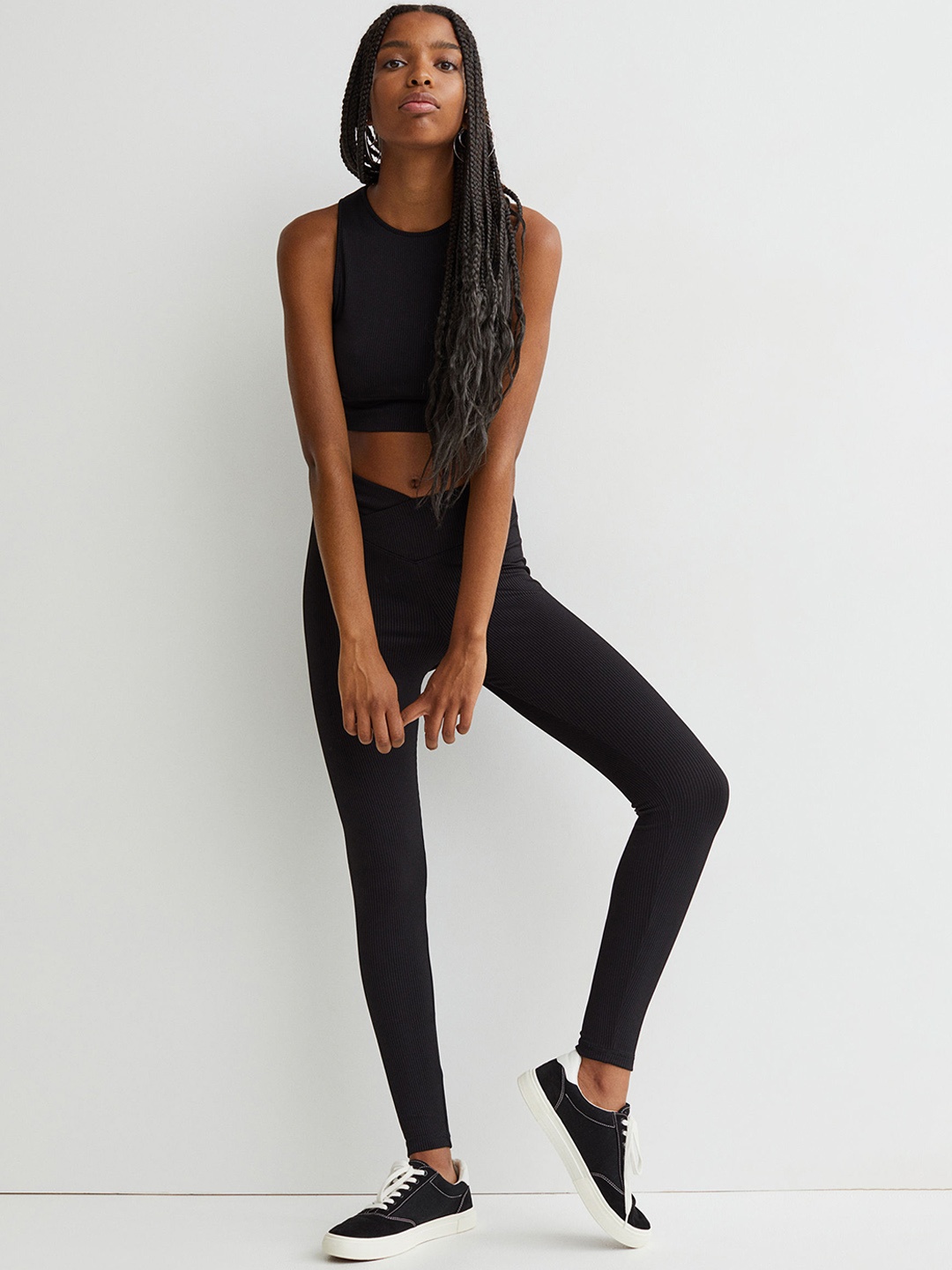 

H&M Women V-Waist Leggings, Black