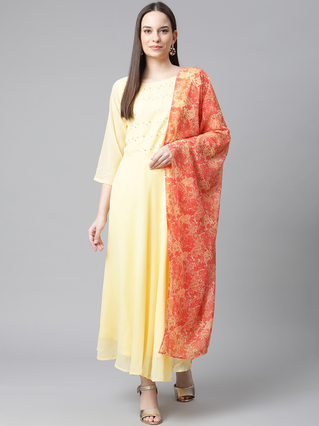 

Jompers Women Yellow Embroidered Regular Sequinned Kurta with Trousers & With Dupatta