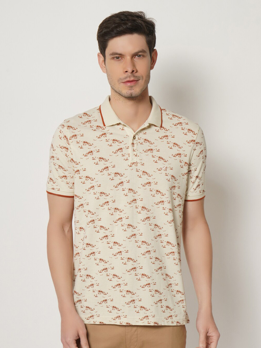 

Blackberrys Men Cream-Coloured Orange Floral Printed Polo Collar Slim Fit Cotton Pure Cotton T-shirt