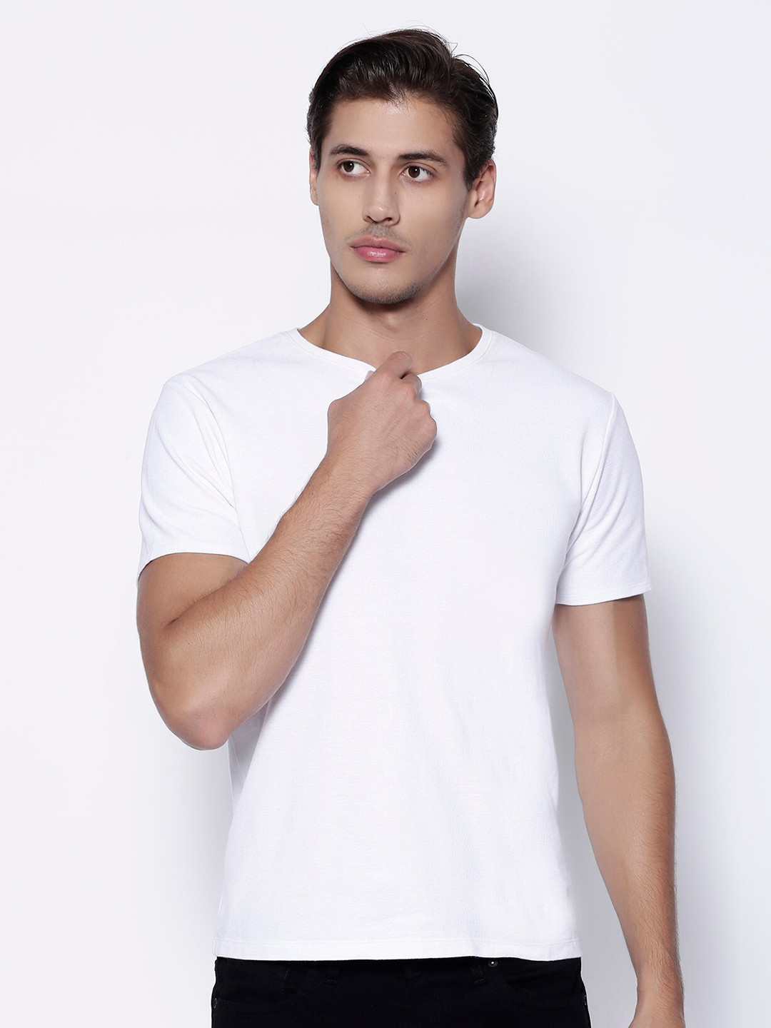 

Blackberrys Men White Slim Fit Cotton Pure Cotton T-shirt