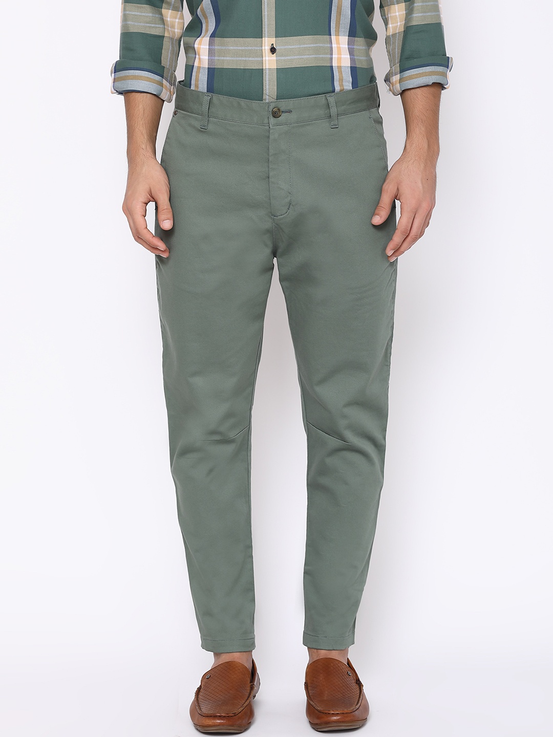 

Blackberrys Men Olive Green Nadal Slim Fit Chinos