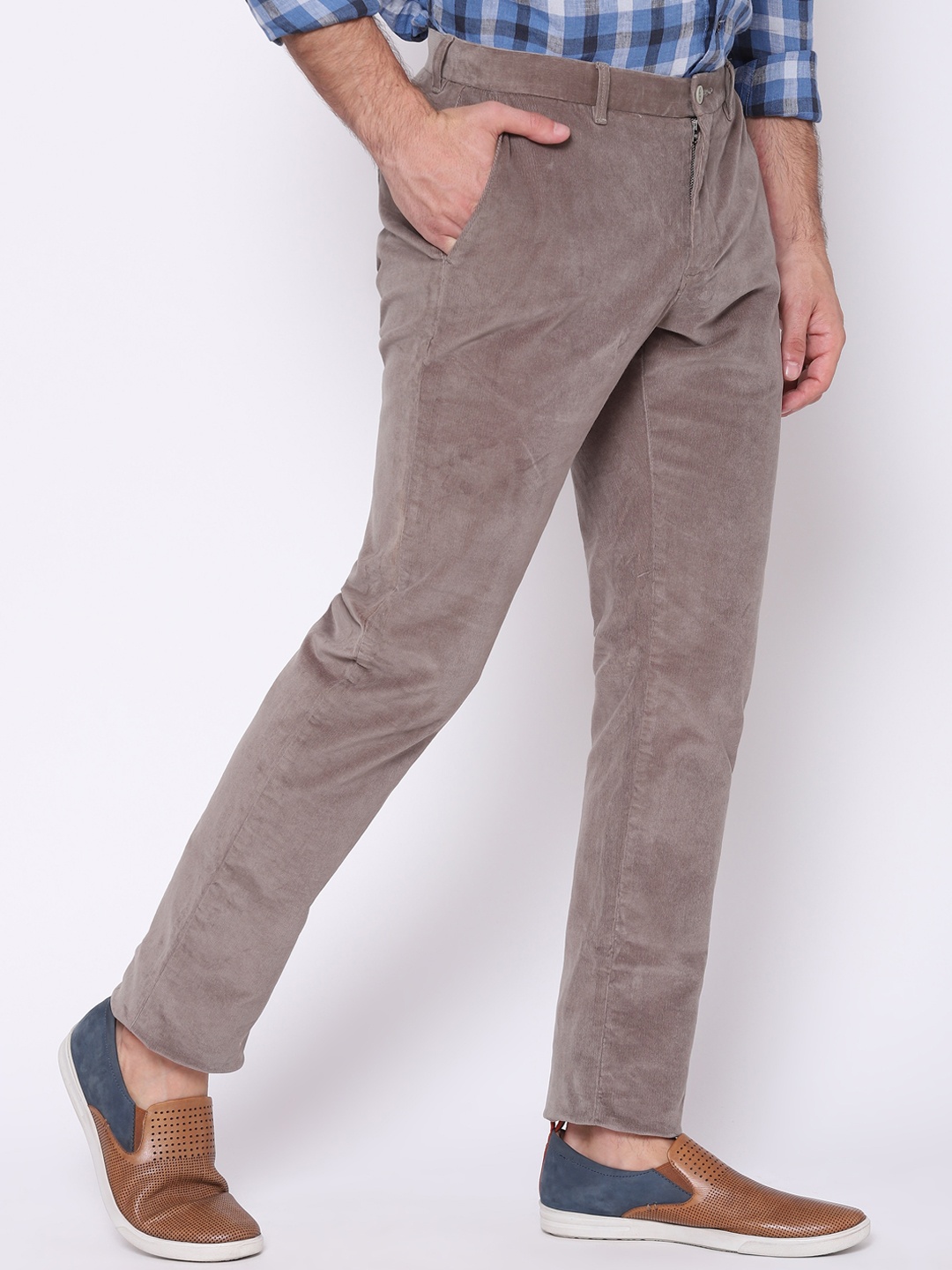 

Blackberrys Men Brown B-95 Slim Fit Corduroy Trousers