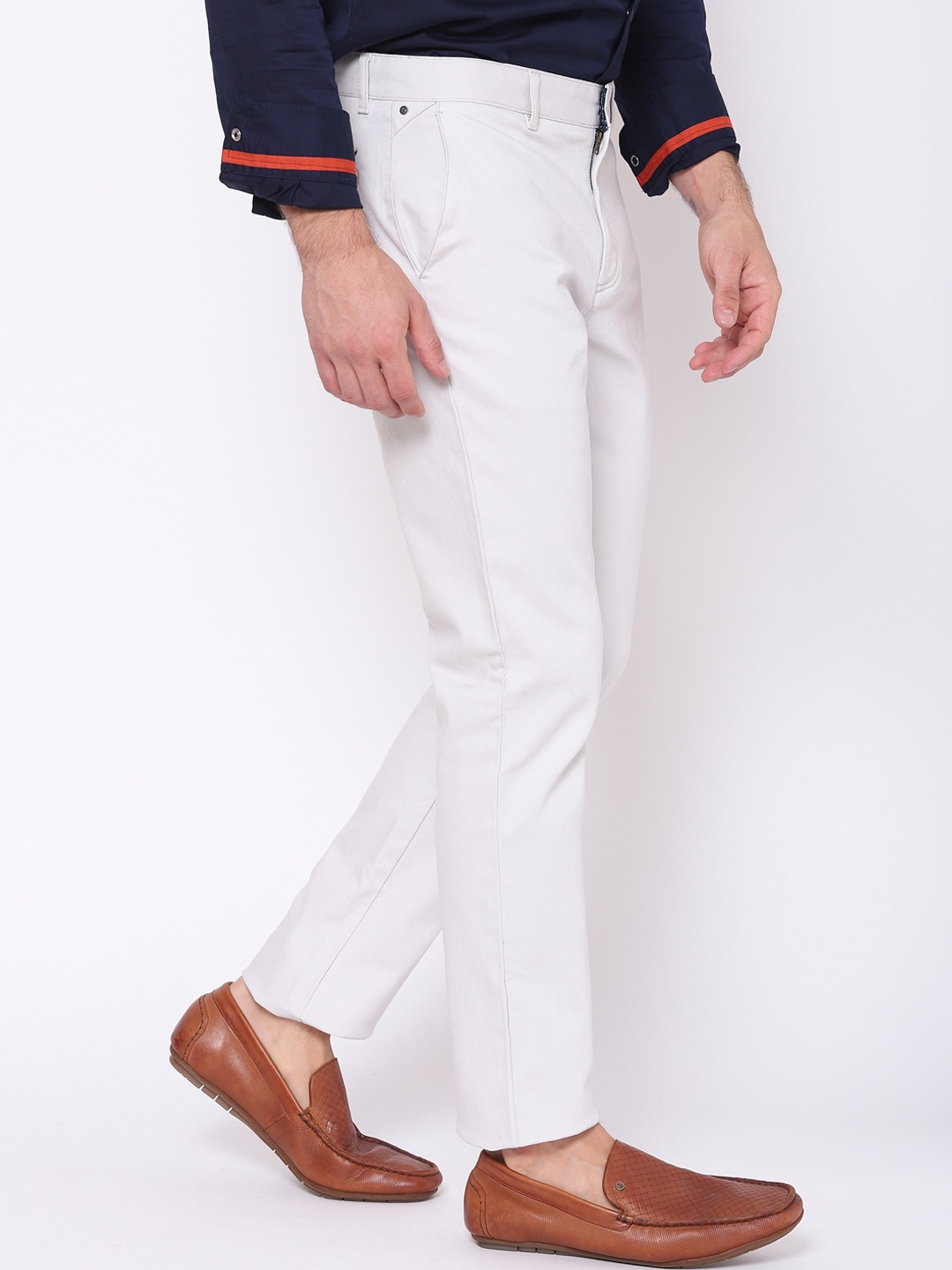

Blackberrys Men Grey B-95 Slim Fit Trousers