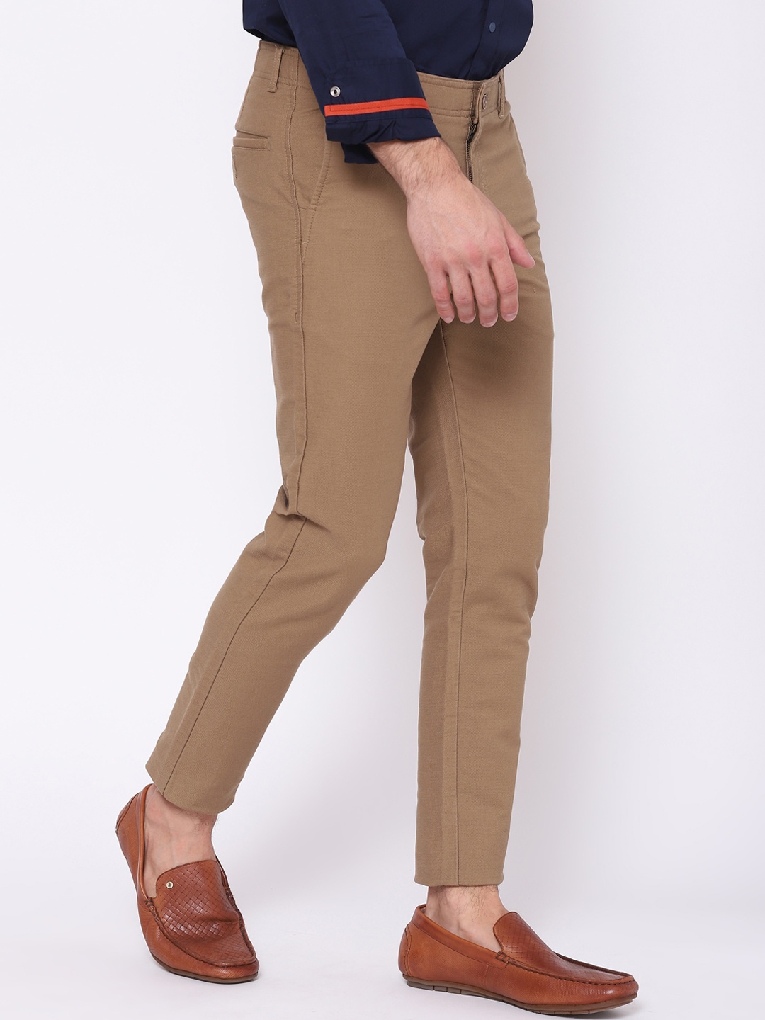 

Blackberrys Men Khaki B-91 Skinny Fit Trousers