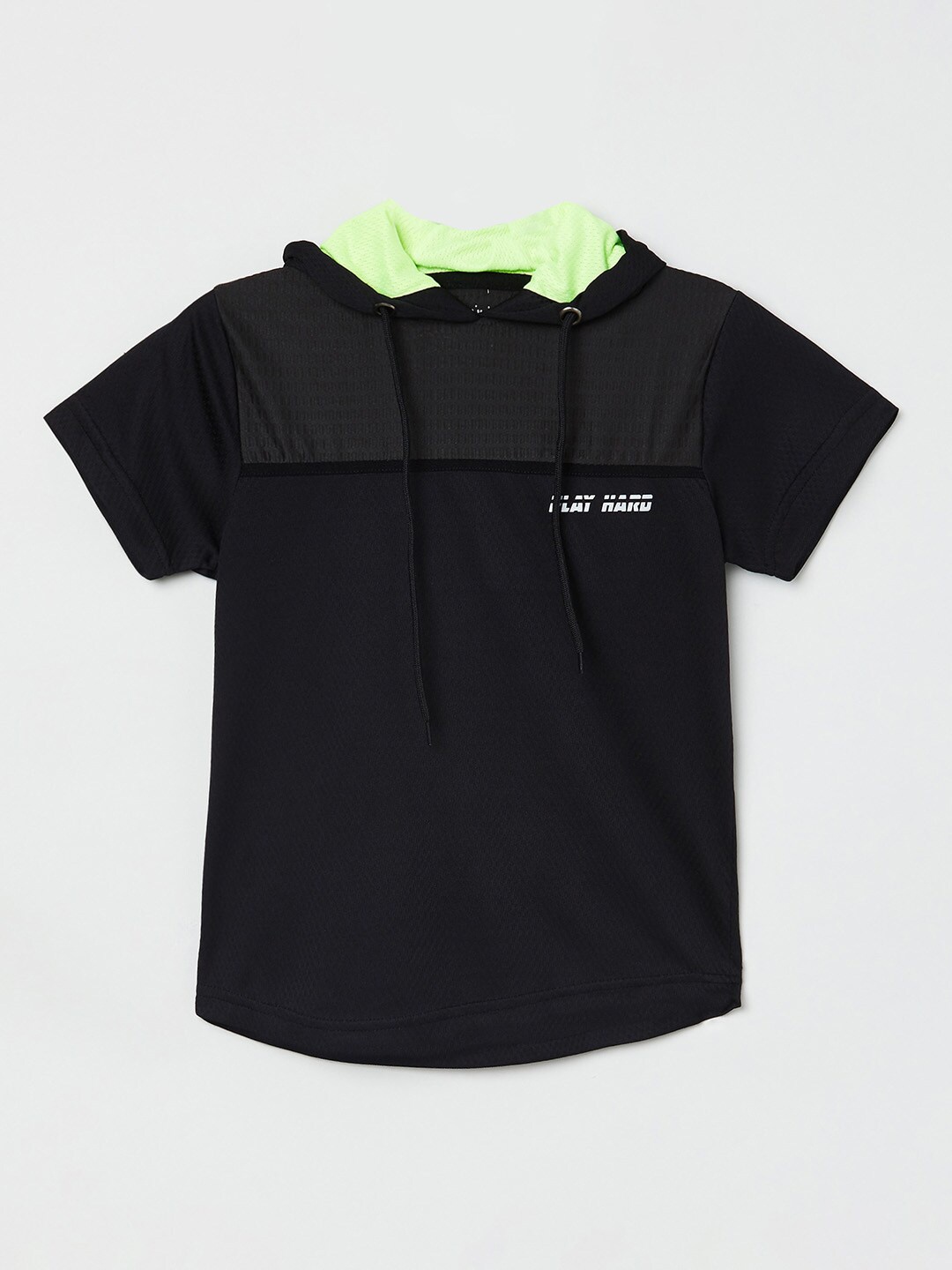 

max Boys Black V-Neck Pockets T-shirt