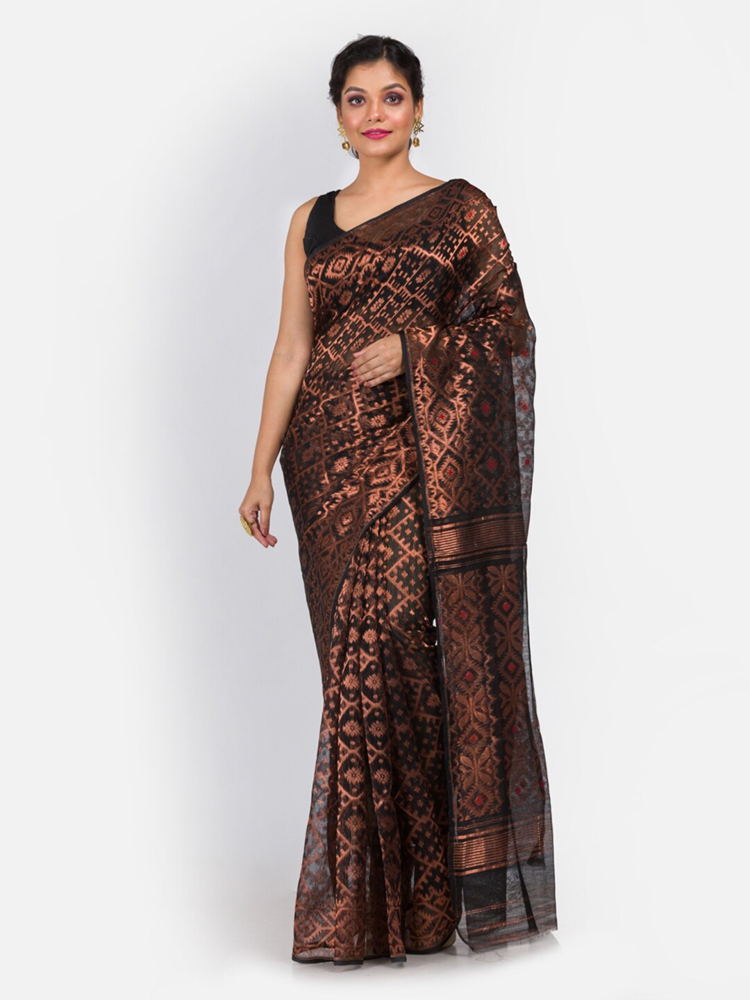 

Aryavart Black & Gold Zari Jamdani Saree