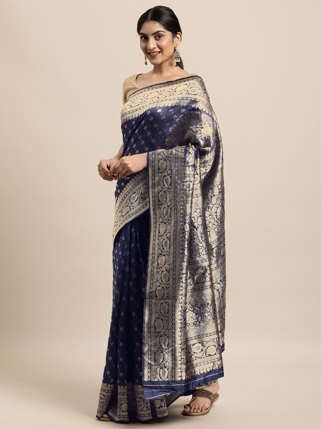 

Triveni Navy Blue Ethnic Motifs Zari Silk Blend Saree