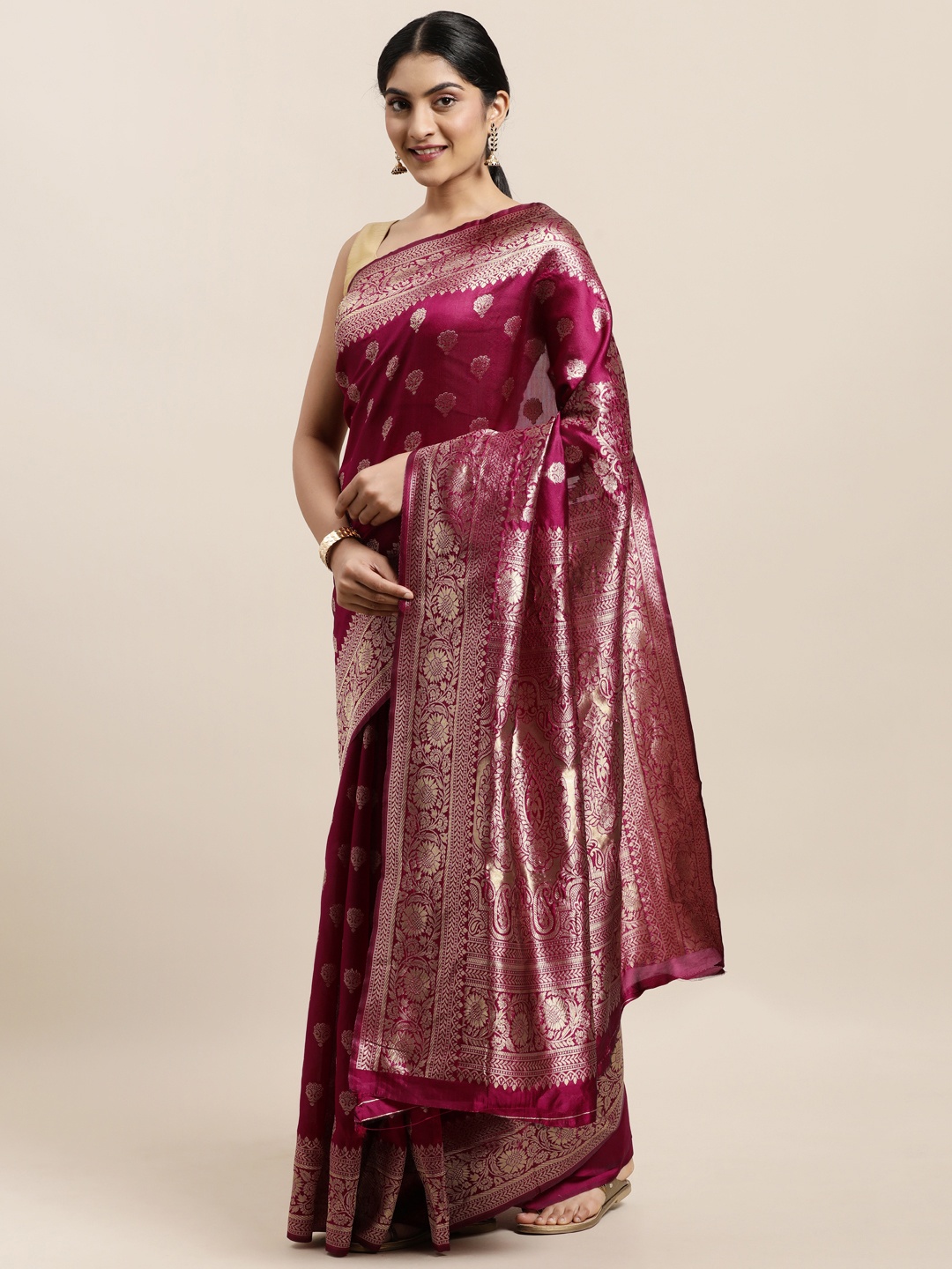 

Triveni Magenta & Gold-Toned Ethnic Motifs Zari Art Silk Saree