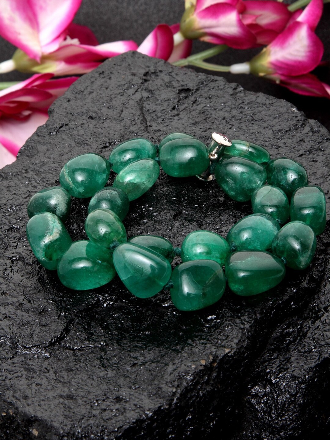 

DUGRISTYLE Women Green Crystals Handcrafted Silver-Plated Multistrand Bracelet