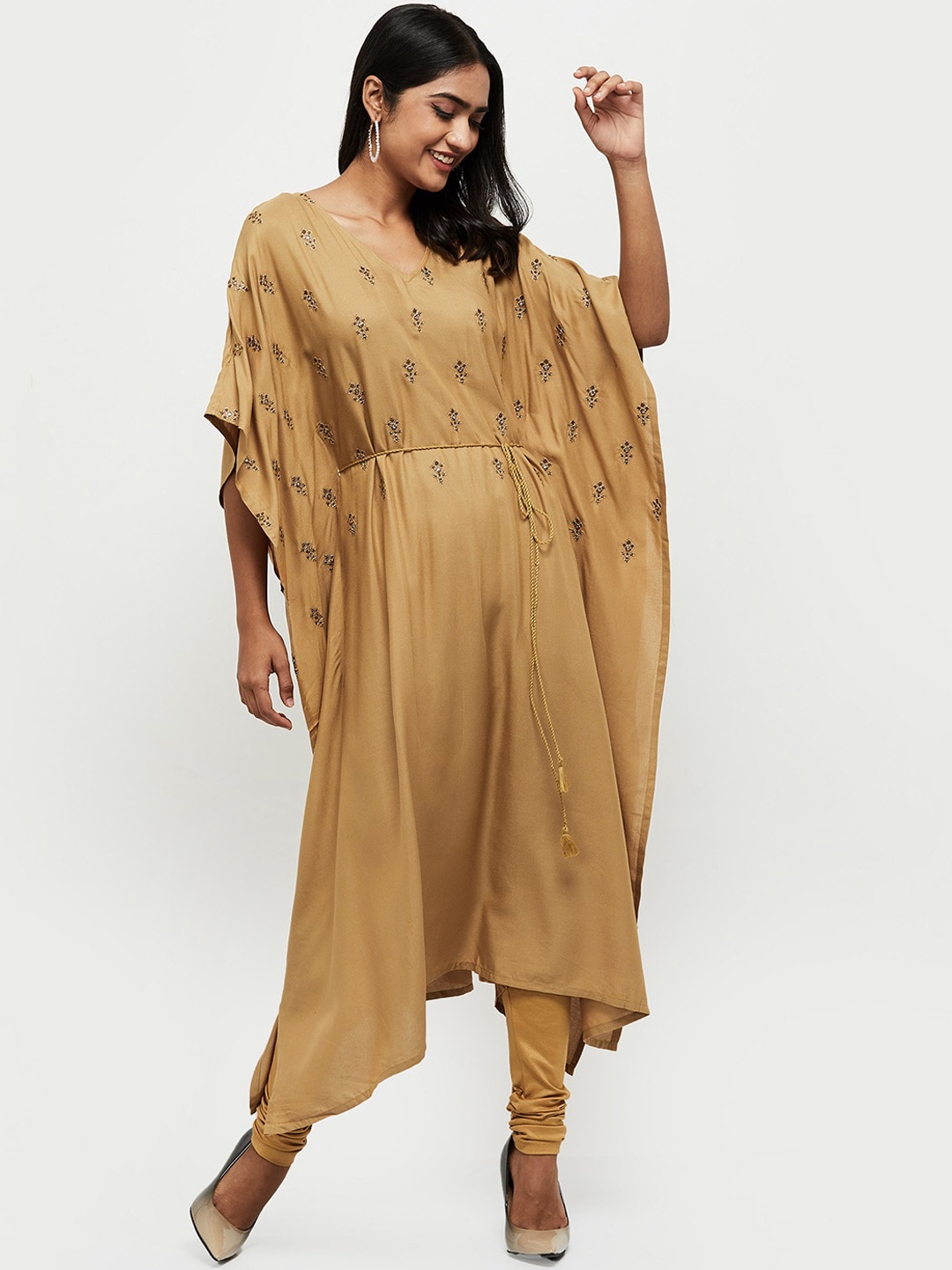

max Women Beige Flared Sleeves Thread Work Kurta