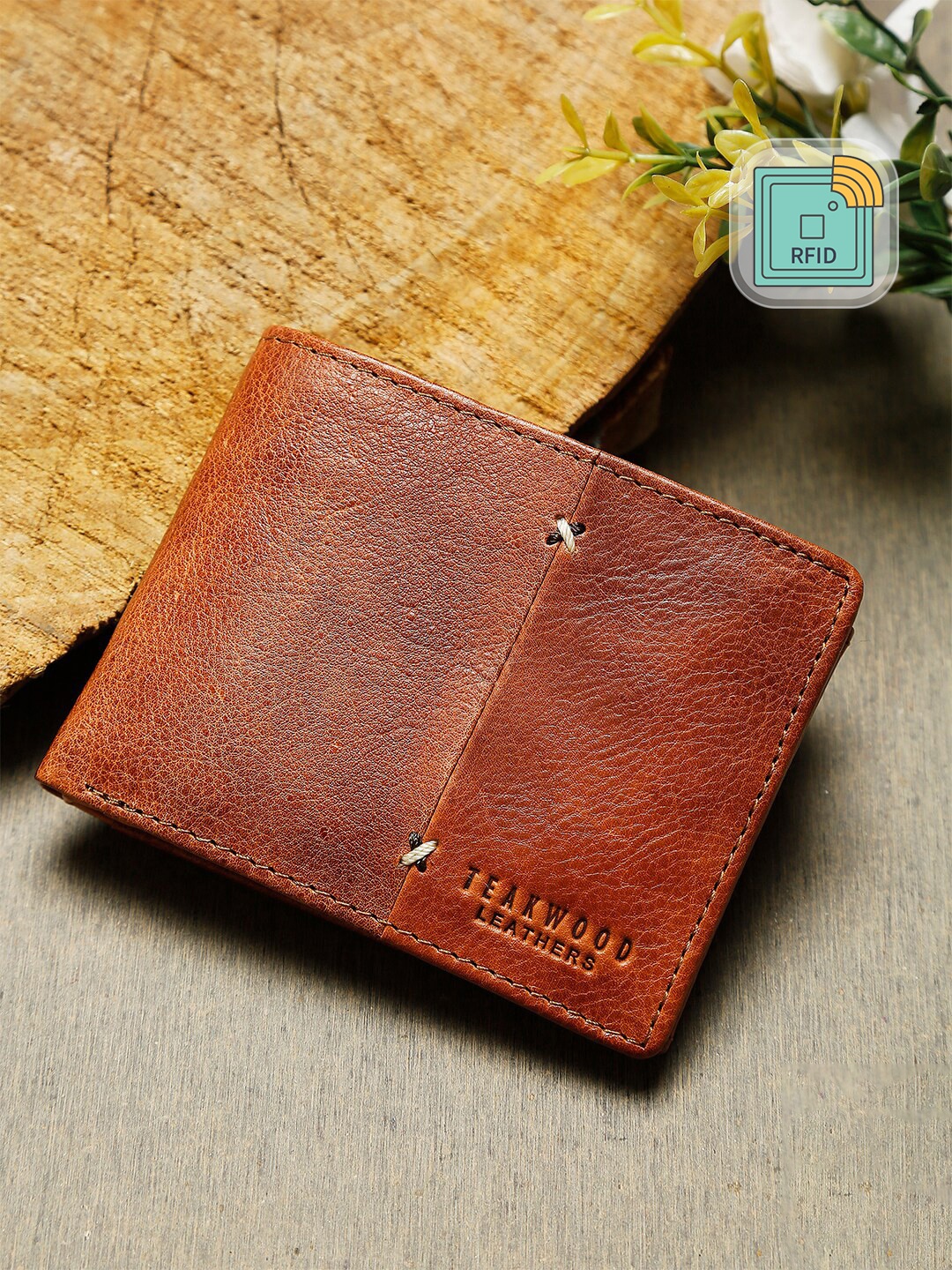 

Teakwood Leathers Men Brown Leather Two Fold Wallet
