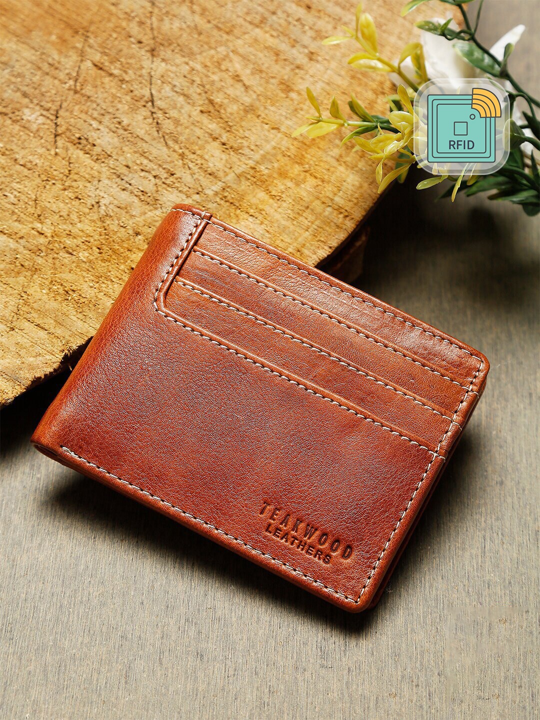 

Teakwood Leathers Men Brown Leather Two Fold Wallet