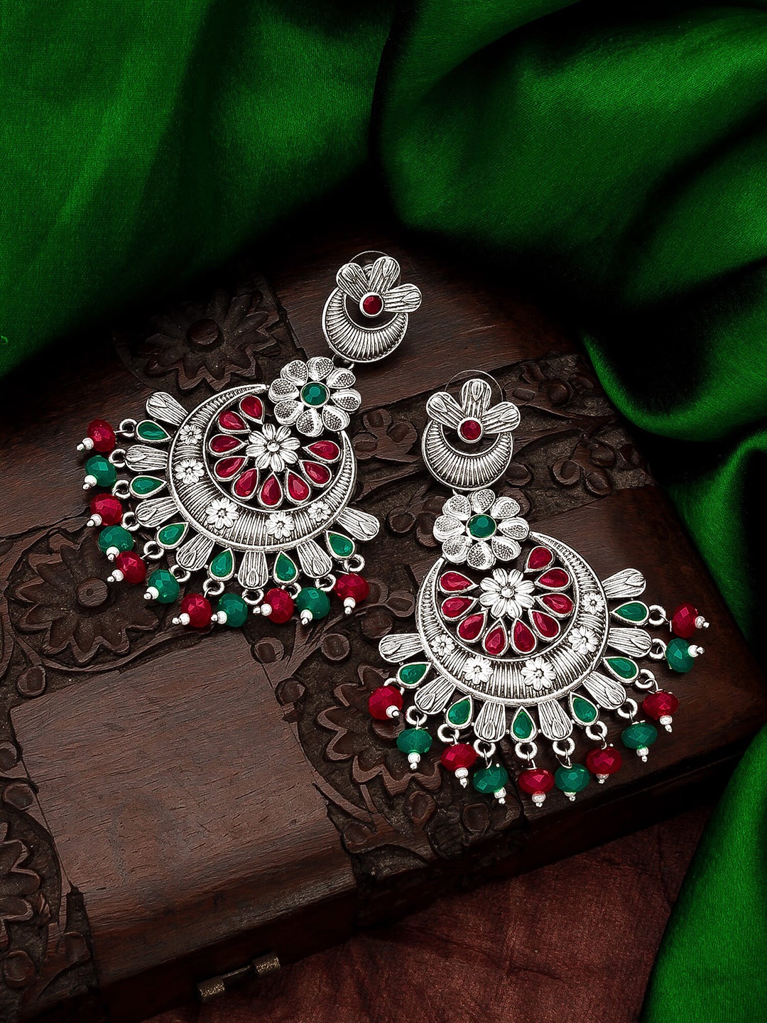 

aadita Silver-Toned Classic Chandbalis Earrings