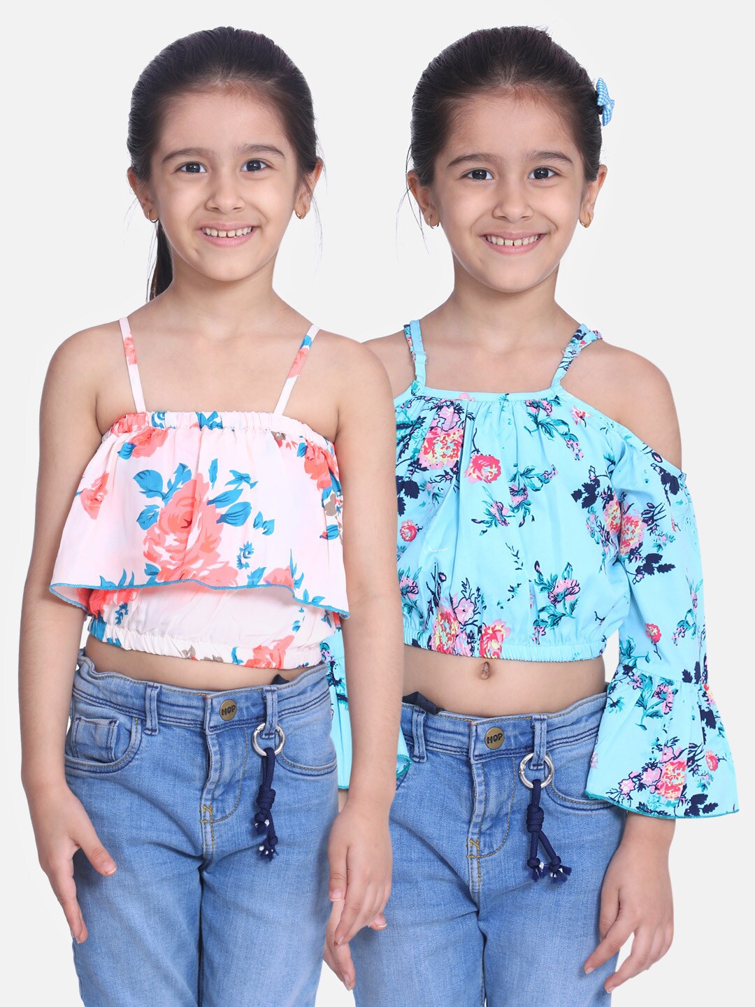 

Cutiekins Cream-Coloured Floral Ruffles Crepe Regular Crop Top
