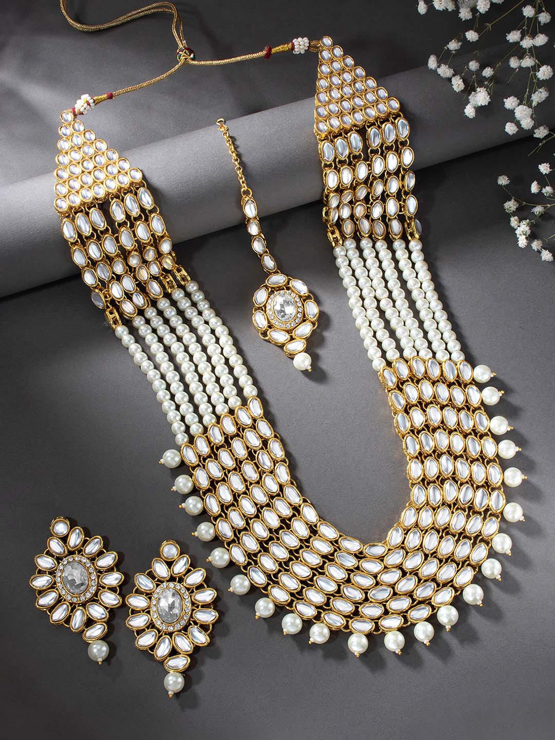 

Peora White Gold-plated Pearl Beaded Embellished Handcrafted Jewellery Set