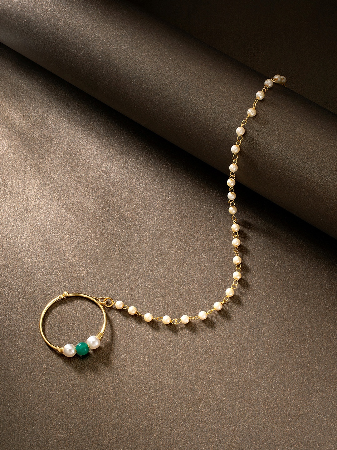 

Peora Green Gold-Plated Traditional Nose Ring without Piercing Pearl Beaded Chain