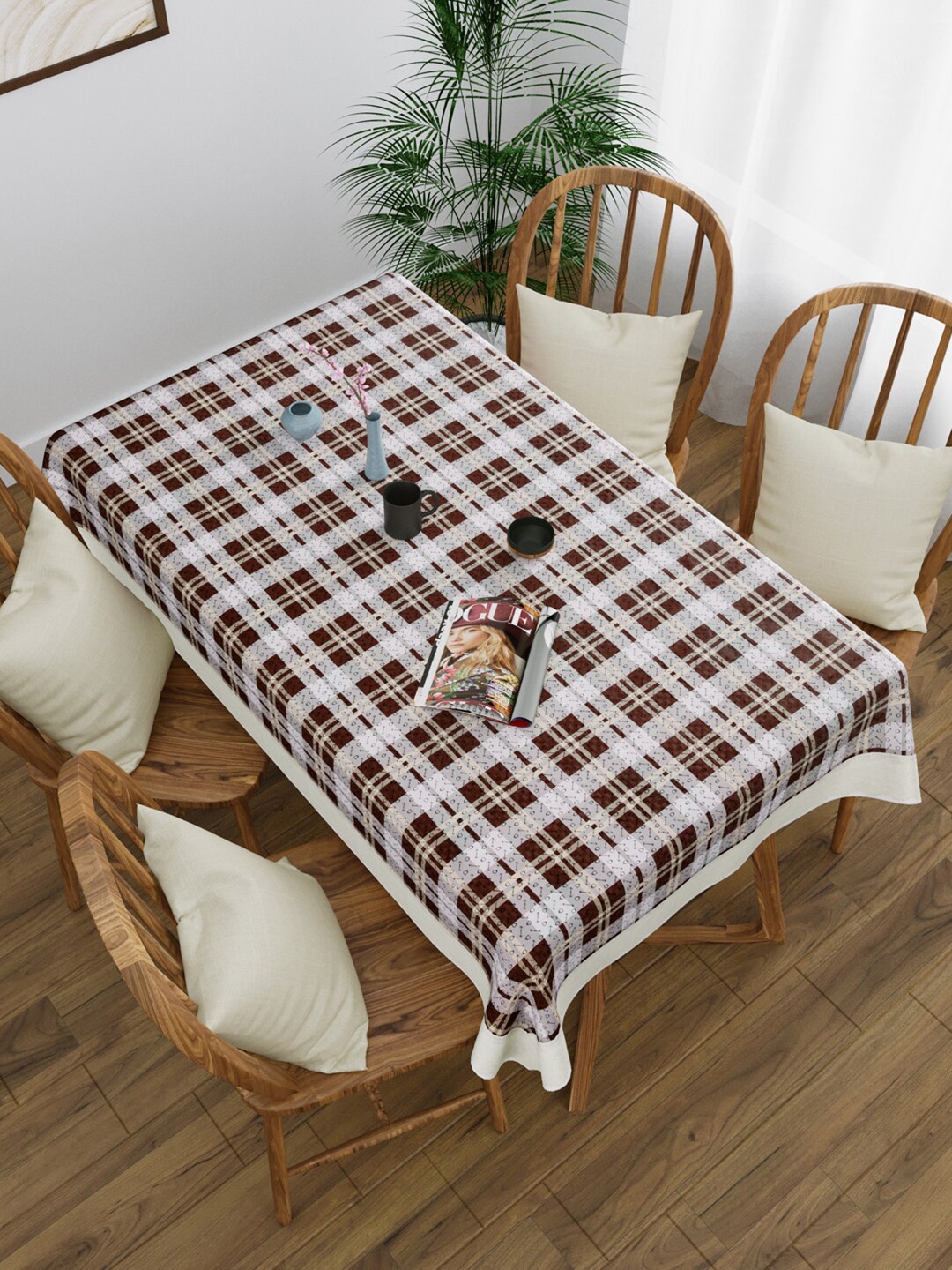 

Clasiko Brown & White Checked 4-Seater PVC Table Cover