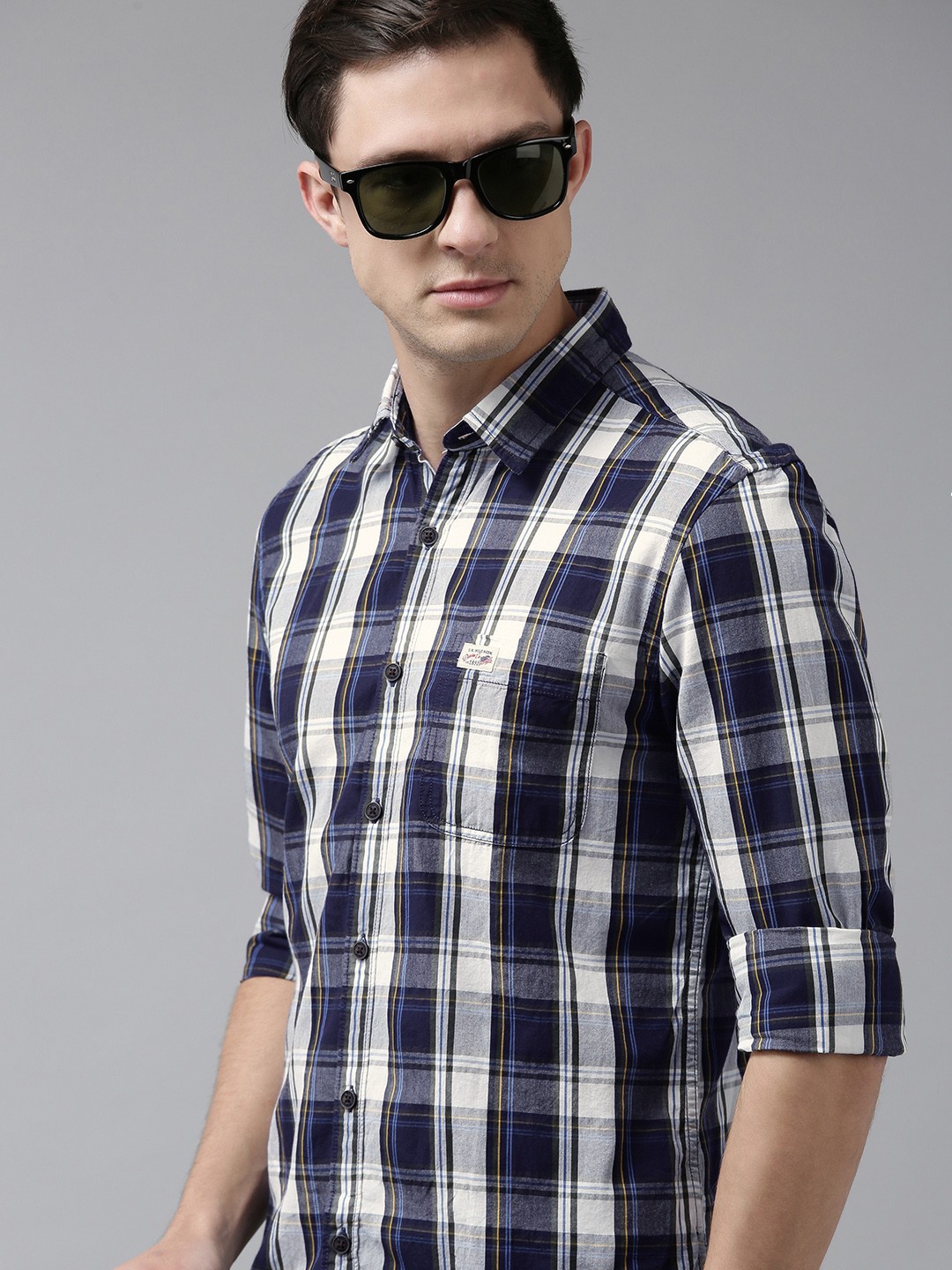 

U.S. Polo Assn. Denim Co. Men Navy Blue And White Tartan Checked Tailored Fit Pure Cotton Casual Shirt