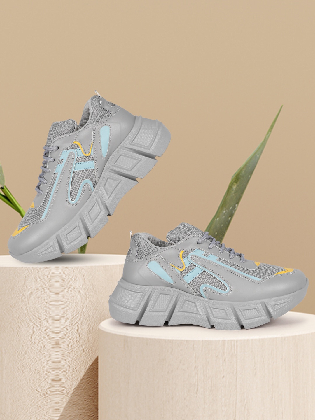 

ZAPATOZ Women Grey Light-Weight Colourblocked PU Sneakers