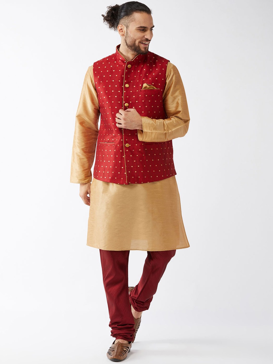 

VASTRAMAY Men Rose Gold Layered Kurta with Pyjamas & Nehru Jacket