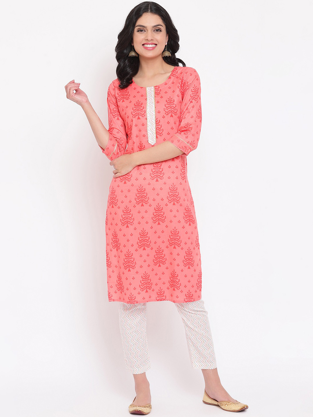 

Napra Women Peach-Coloured Ethnic Motifs Printed Regular Pure Cotton Kurta with Trousers