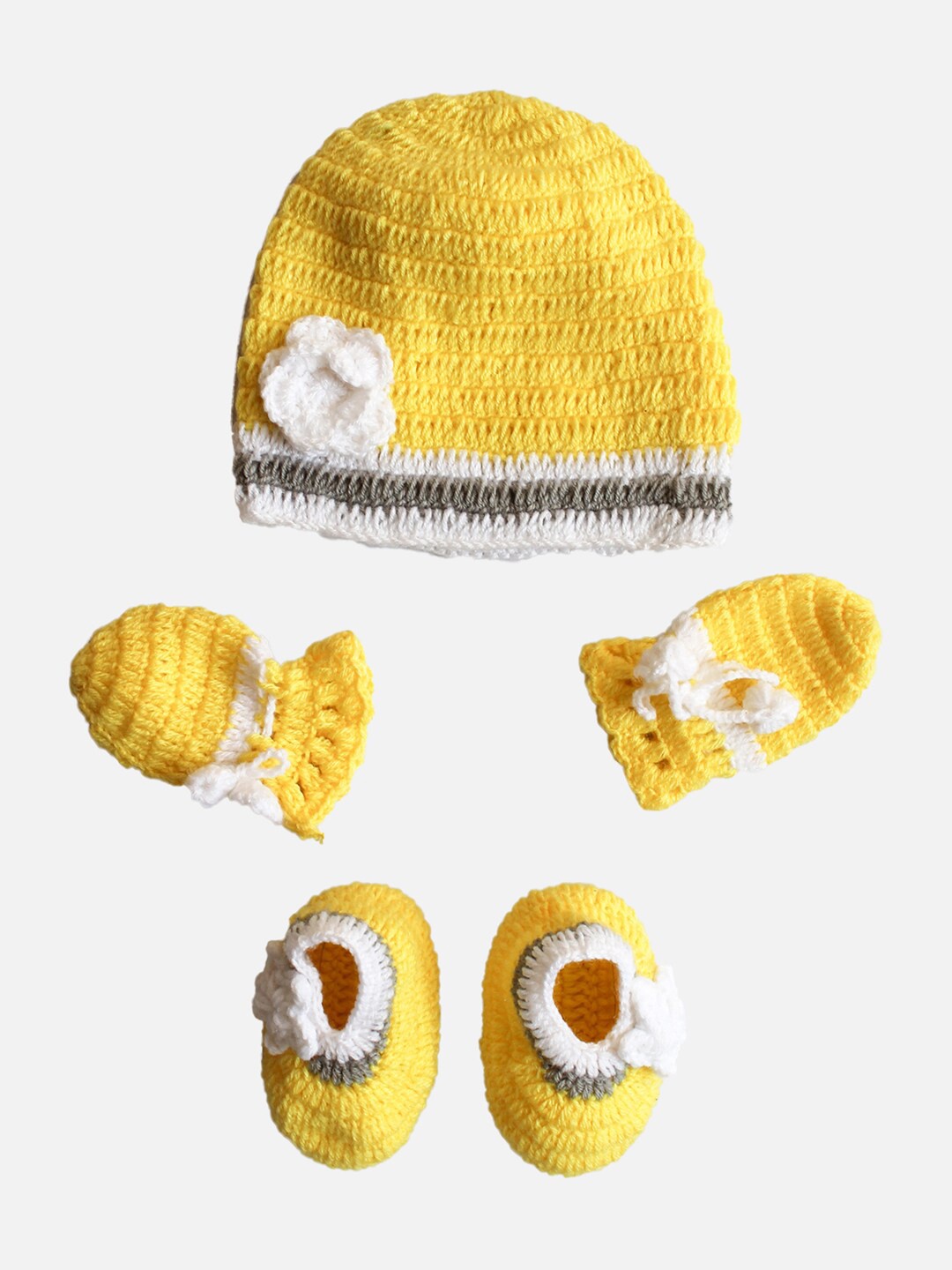 

Woonie Unisex Kids Yellow & White Beanie With Mittens & Booties Set