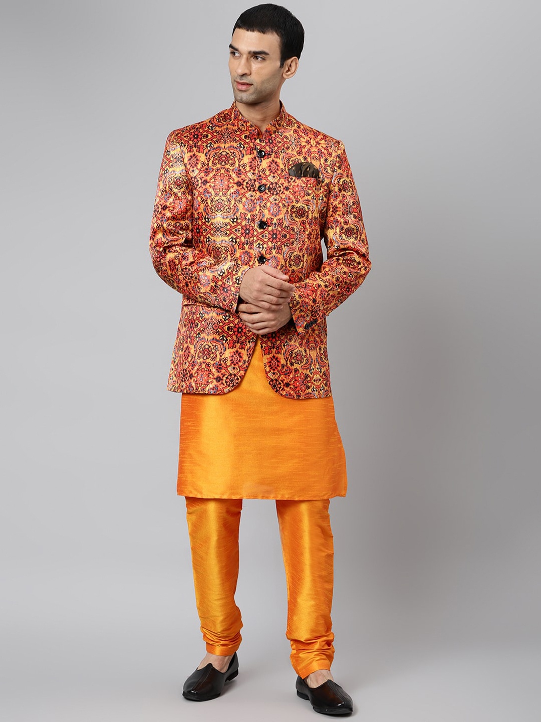 

Hangup Men Orange Ethnic Motifs Printed Kurta with Pyjamas & Jacket