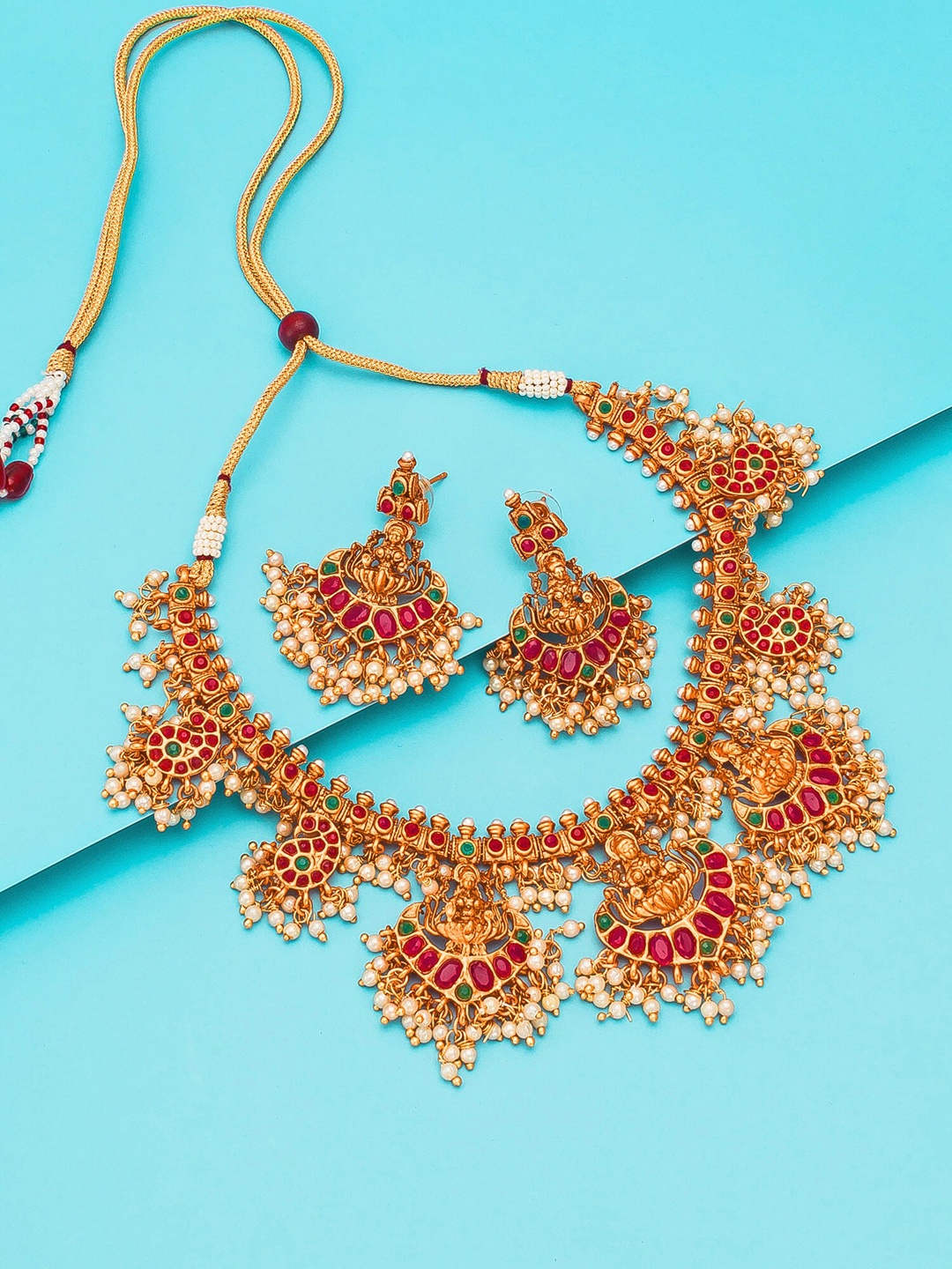 

aadita Pink & Green-Toned & Gold-Plated Stone-Studded Handcrafted Necklace With Earrings