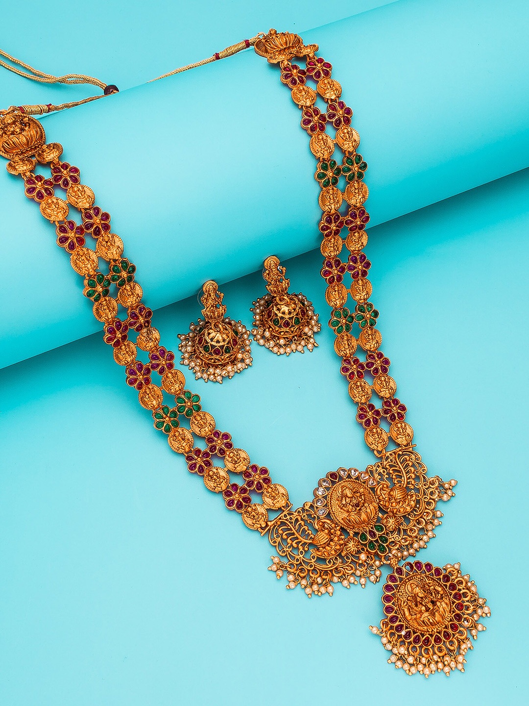 

aadita Pink & Green Alloy Gold-Plated Stone-Studded Temple Jewellery Set